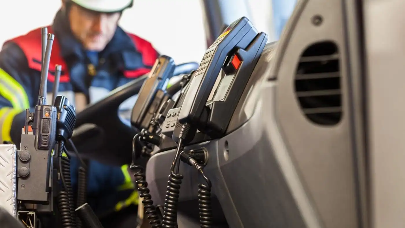 Advantages of MESH technology for Ambulance_2.jpg