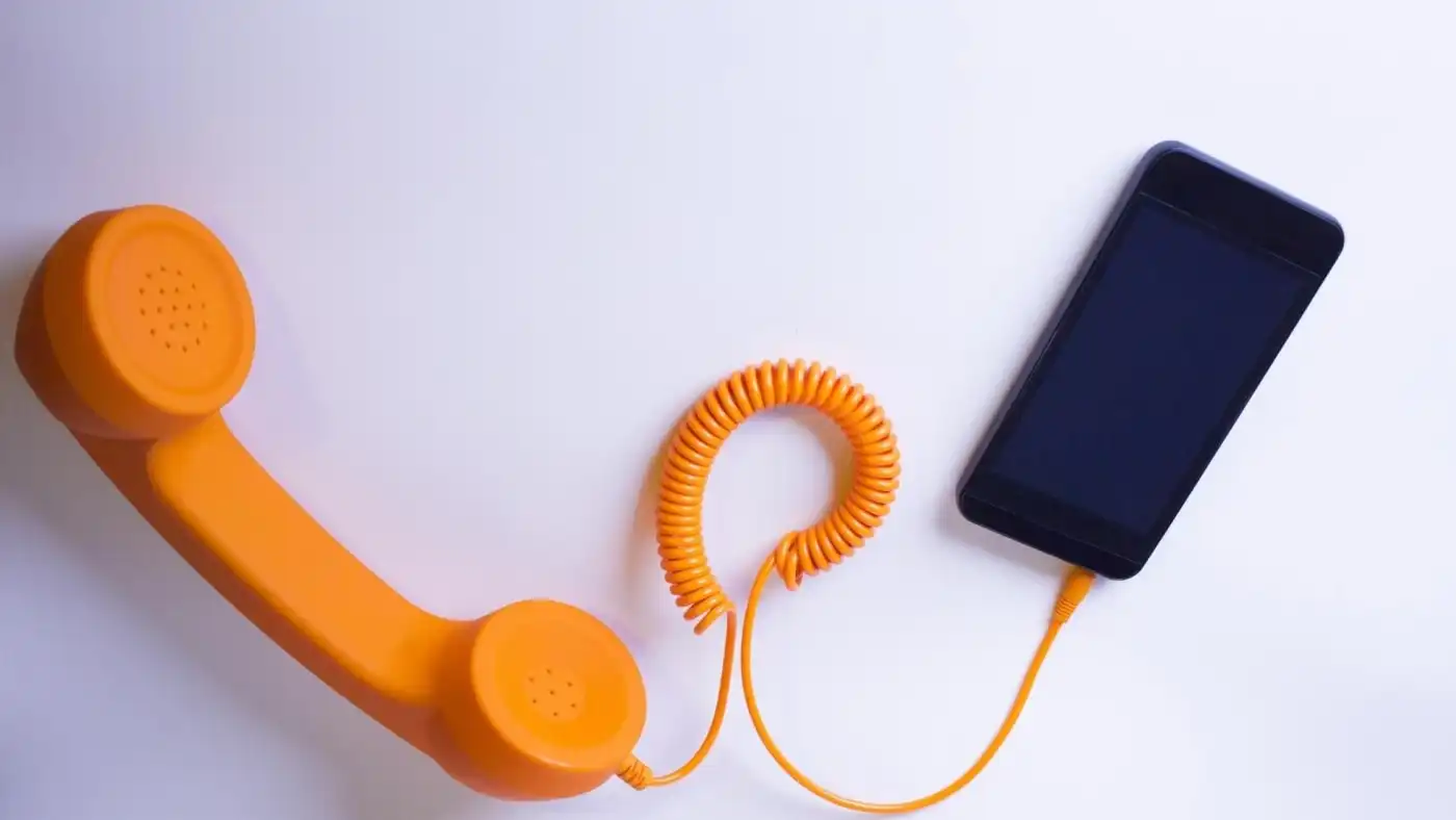 critical comms - analog to digital - shutterstock_562767559.jpg